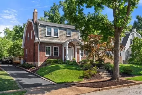 7411 Parkdale Ave, Clayton, MO 63105