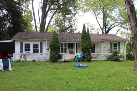 618 Ferguson Dr, Cape Girardeau, MO 63701