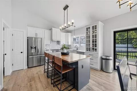 Kitchen - 348 Fallon Pkwy, O'fallon, MO 63376 photo 1 of 2