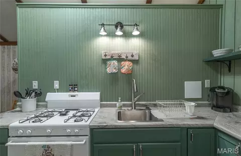 Kitchen - 301 State Rdg, Annapolis, MO 63620 photo 3 of 3