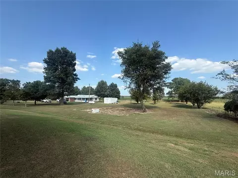 Exterior - 620 Dock St, Rector, AR 72461 photo 2 of 11