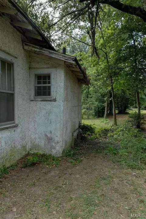 Exterior - 307 N Jackson St, Kennett, MO 63857 photo 4 of 7