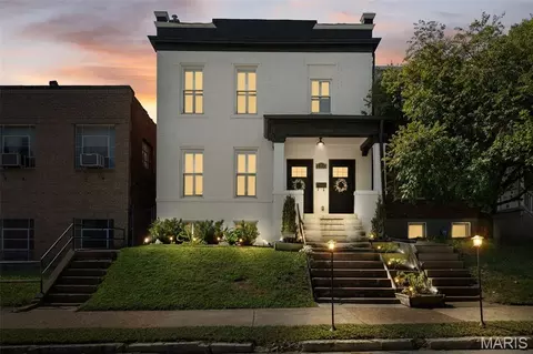 Exterior - 2810 Saint Vincent Ave, Saint Louis, MO 63104 photo 1 of 9