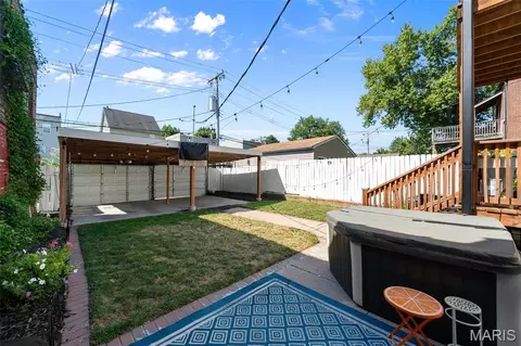 Exterior - 2810 Saint Vincent Ave, Saint Louis, MO 63104 photo 9 of 9