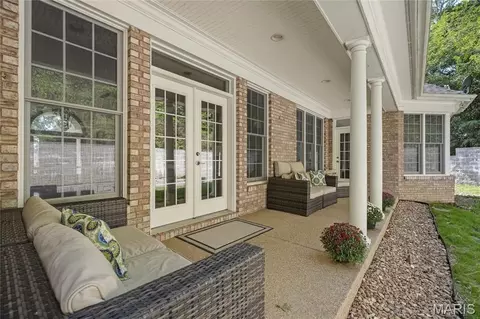Exterior - 1 Wedgewood Dr, Union, MO 63084 photo 4 of 10