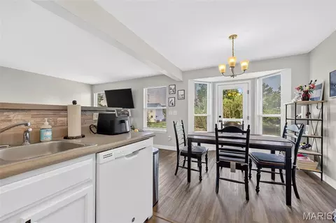 Dining - 222 Centerfield Dr, O'fallon, MO 63366 photo 2 of 2