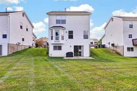 Exterior - 222 Centerfield Dr, O'fallon, MO 63366 photo 2 of 4