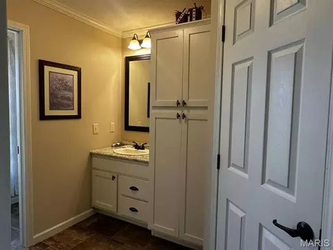 Bath - 16058 County Road 431, Dexter, MO 63841 photo 1 of 4