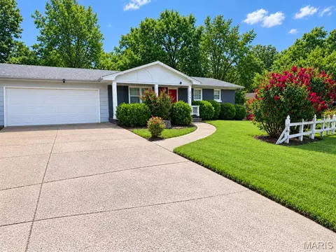 2715 Independence St, Cape Girardeau, MO 63703