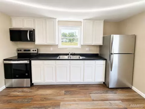 Kitchen - 417 Taylor St, Richland, MO 65556 photo 1 of 1