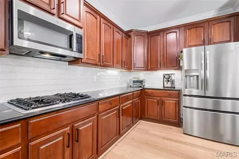 Kitchen - 716 Arbor Chase Dr, Wildwood, MO 63021 photo 4 of 4