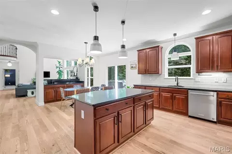 Kitchen - 716 Arbor Chase Dr, Wildwood, MO 63021 photo 2 of 4