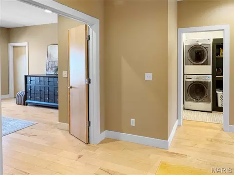 Entry Way - 105 E Main St, Washington, MO 63090 photo 3 of 8