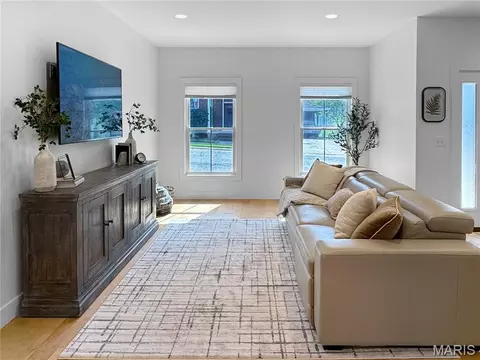 Living - 105 E Main St, Washington, MO 63090 photo 1 of 5