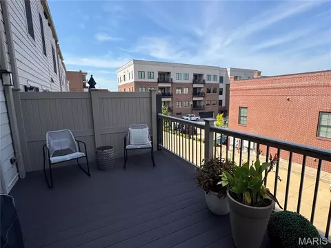 Exterior - 105 E Main St, Washington, MO 63090 photo 6 of 6