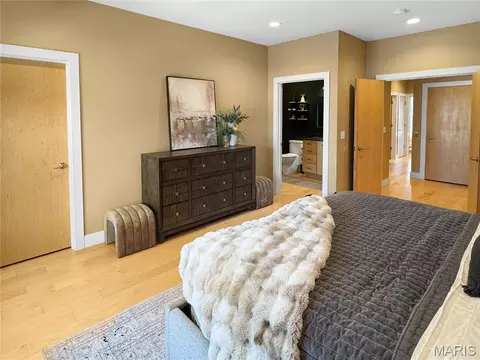 Bedroom - 105 E Main St, Washington, MO 63090 photo 4 of 11