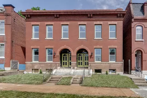 2741 Utah St, Saint Louis, MO 63118