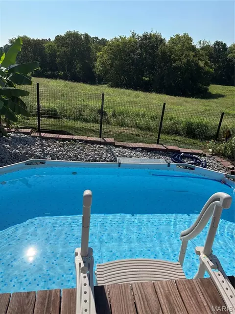 Exterior - 6730 Cardinal Dr, Waterloo, IL 62298 photo 22 of 25