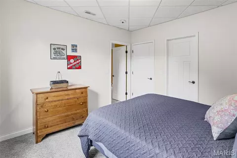 Bedroom - 6730 Cardinal Dr, Waterloo, IL 62298 photo 4 of 14
