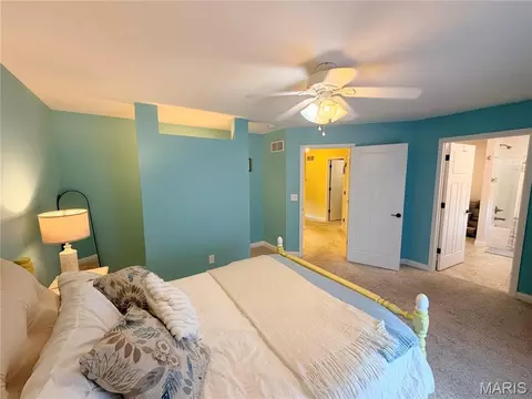 Bedroom - 6730 Cardinal Dr, Waterloo, IL 62298 photo 9 of 14