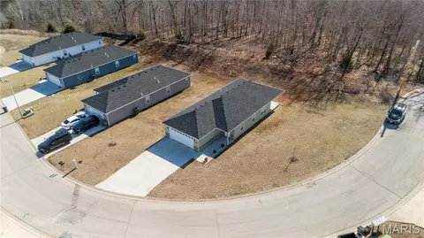 View/Area - 105 Daniels Ct, Saint Robert, MO 65584 photo 3 of 15
