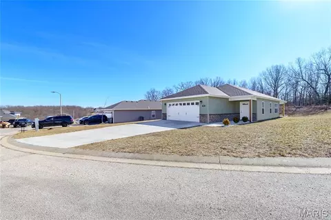 Other - 105 Daniels Ct, Saint Robert, MO 65584 photo 1 of 15