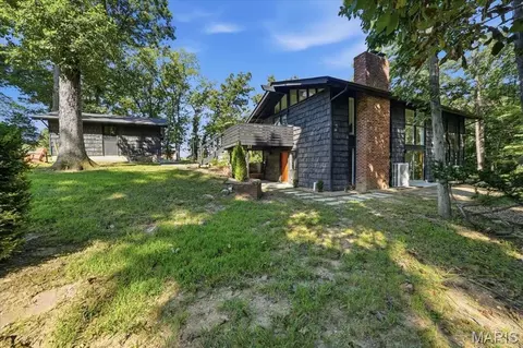 Exterior - 707 Genteman Rd, O'fallon, MO 63366 photo 6 of 10