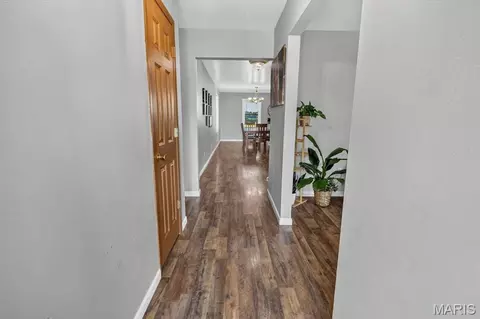 Entry Way - 157 W Mill St, Ruma, IL 62278 photo 1 of 2