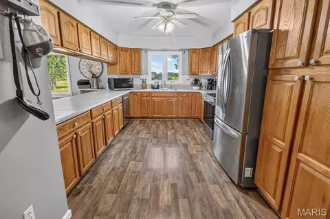 Kitchen - 157 W Mill St, Ruma, IL 62278 photo 1 of 2