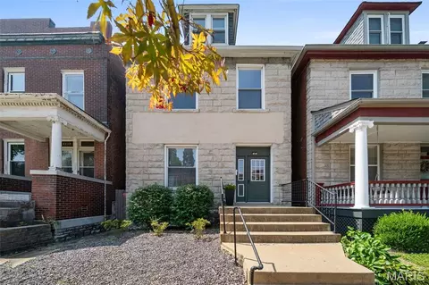 4036 Flad Ave, Saint Louis, MO 63110