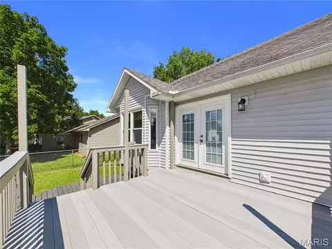 Exterior - 721 Wedge Ln, Jackson, MO 63755 photo 3 of 14