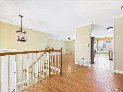 Entry Way - 721 Wedge Ln, Jackson, MO 63755 photo 2 of 5