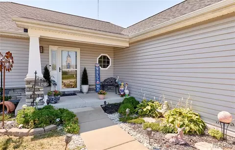 Exterior - 108 Quail Creek Dr, Wright City, MO 63390 photo 4 of 15