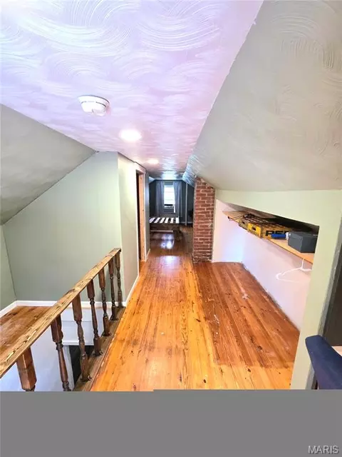 Entry Way - 200 E 1st St, Rolla, MO 65401 photo 3 of 4