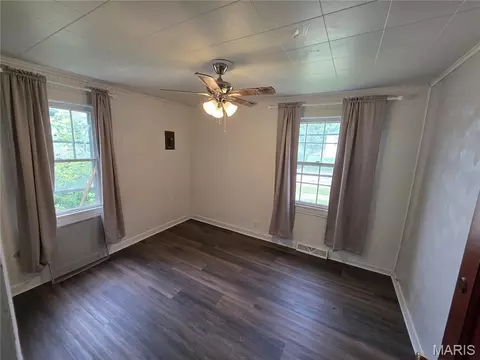 Bedroom - 200 E 1st St, Rolla, MO 65401 photo 2 of 8