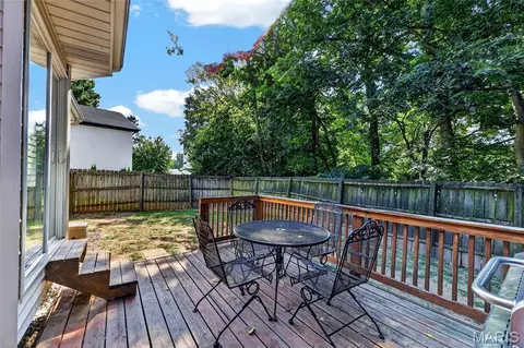 Exterior - 206 Geranium Dr, O'fallon, MO 63366 photo 3 of 4