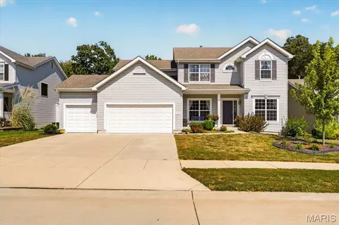 634 Creek Bend Dr, Lake Saint Louis, MO 63367