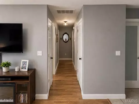 Entry Way - 405 Ackerman Pl, Troy, IL 62294 photo 2 of 2