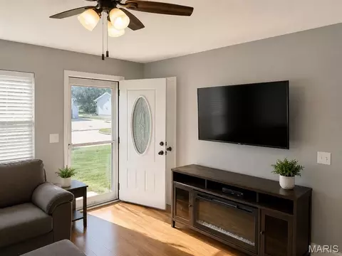 Entry Way - 405 Ackerman Pl, Troy, IL 62294 photo 1 of 2
