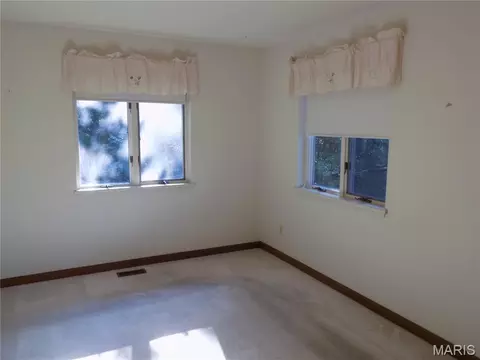Bedroom - 606 Greentree Rd, Rolla, MO 65401 photo 1 of 7