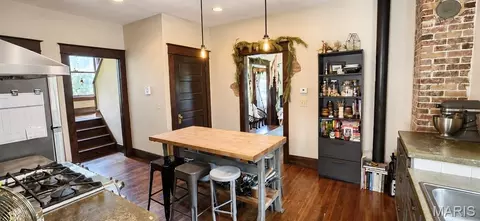 Kitchen - 1600 Koch Rd, O'fallon, MO 63366 photo 2 of 5