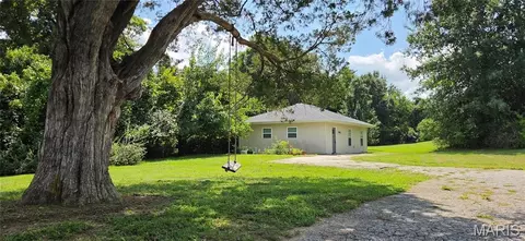 Exterior - 1600 Koch Rd, O'fallon, MO 63366 photo 2 of 6