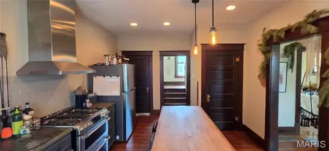 Entry Way - 1600 Koch Rd, O'fallon, MO 63366 photo 1 of 3