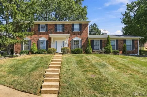 Exterior - 1009 Spinoza Pl, Ballwin, MO 63011 photo 2 of 6