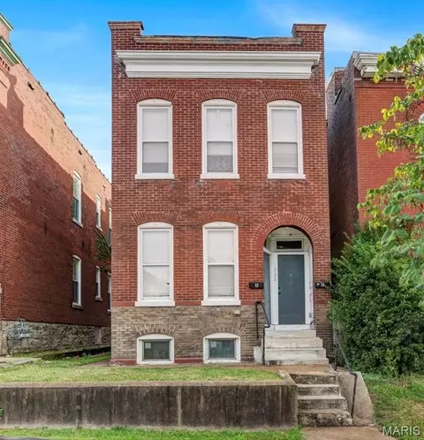 3104 Wyoming St, Saint Louis, MO 63118