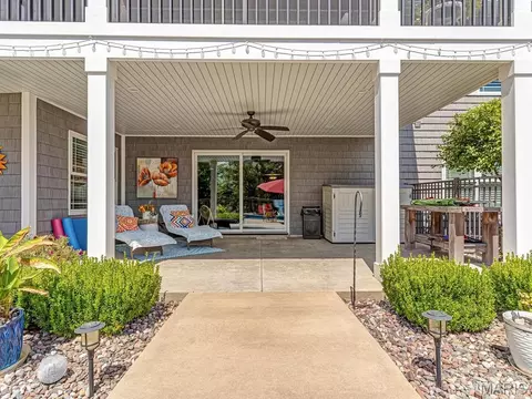 Exterior - 600 Covington Dr, Waterloo, IL 62298 photo 10 of 15
