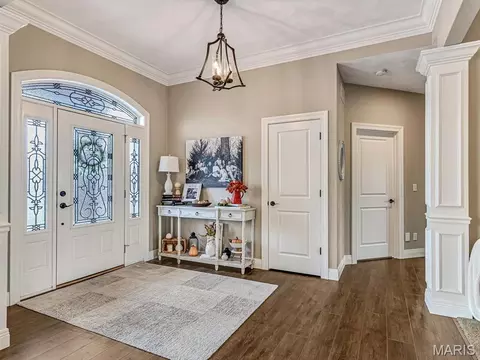 Entry Way - 600 Covington Dr, Waterloo, IL 62298 photo 3 of 3