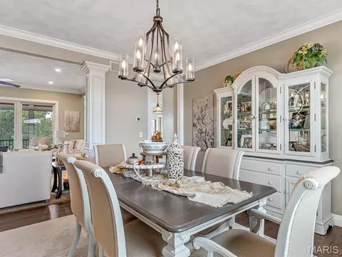 Dining - 600 Covington Dr, Waterloo, IL 62298 photo 4 of 7