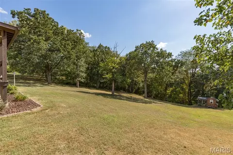 Exterior - 1559 Saddle Dr, Festus, MO 63028 photo 6 of 10