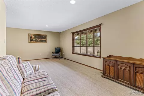 Living - 1559 Saddle Dr, Festus, MO 63028 photo 1 of 2